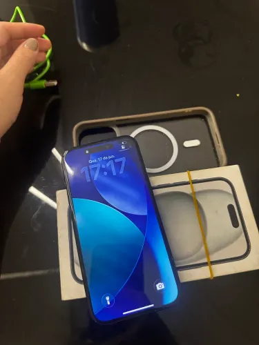 iPhone 15 256gb