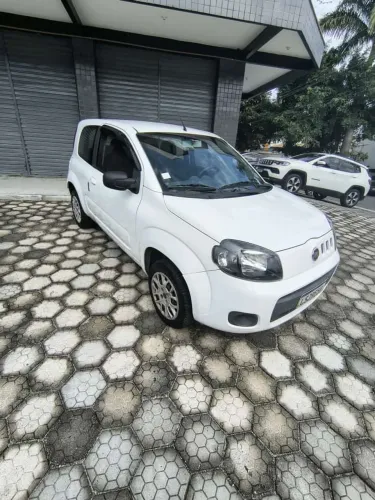 Fiat Uno Vivace Celeb. 1.0 EVO F. Flex 8V 3P 2016