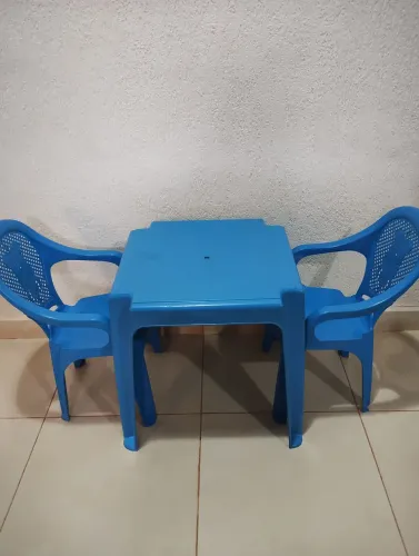 Mesa Infantil azul