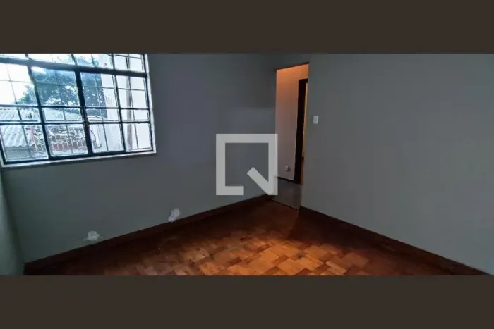 Casa à Venda - Vila Sônia, 2 Quartos, 55 m2