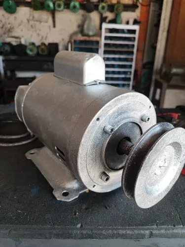 Motor 3/4 de baixa monosafico