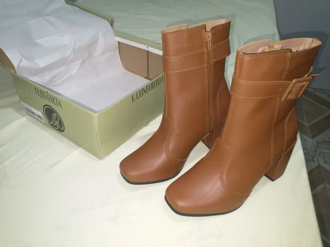 Bota Feminina Caramelo Napa Cano Médio