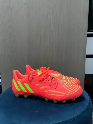 Chuteira de Campo Predator Adidas
