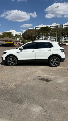 Volkswagen T-Cross Highline 1.4 TSI Flex 16V 5P AUT 2024