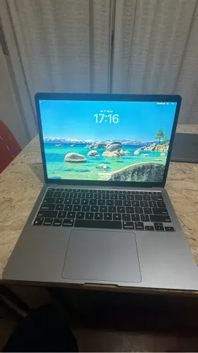 MacBook M1 - 2020