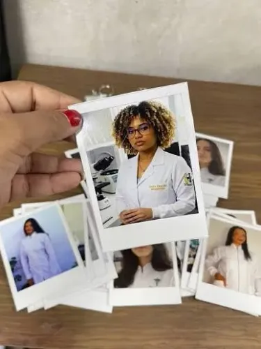 CHAVEIROS, FOTOS COM ÍMÃ E POLAROIDS PERSONALIZADAS!