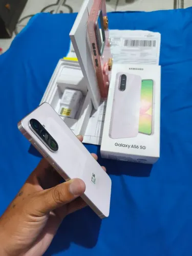 Vendo Galaxy A56 5G 256GB e 8GB de Ram Novo sem marcas de uso caixa Nota e acessórios