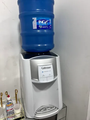 Bebedouro de água colormaq Premium