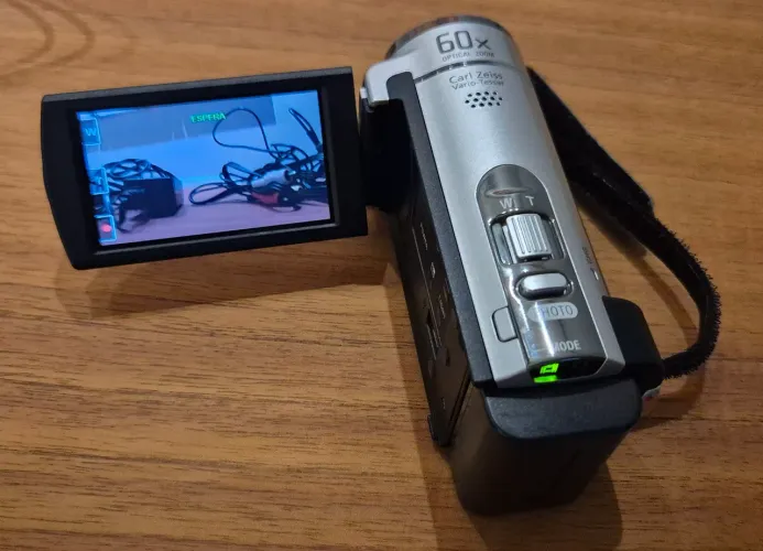 Filmadora Sony Handycam Dcr-sx44 60x Zoom 4GB Cyber-Shot