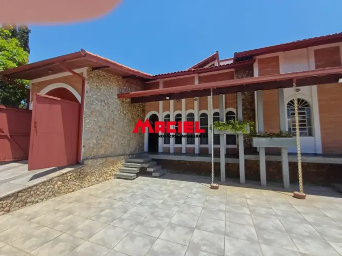 CASA JARDIM SATÉLITE PRÓXIMA AV PADARIA PINGO DE OURO - AVENIDA CASSIOPÉIA