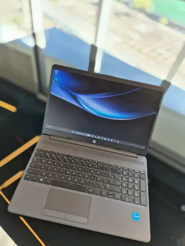 Notebook HP 256 G9 ? SSD 256GB + HD 1TB