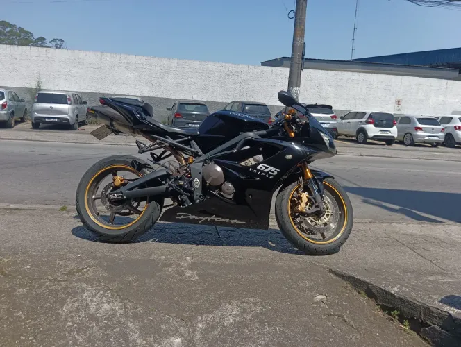 Triumph Daytona 675i 2008