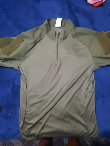 Vendo gôndola militar verde oliva, semi nova pouco tempo de uso. Tamanho M