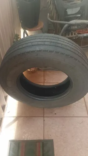 Vendo pneus
