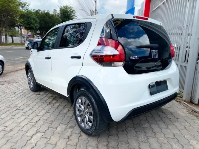 Fiat Mobi Like 1.0 Fire Flex 5P. 2023