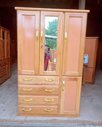 Guarda roupa de solteiro 3 portas fabricação própria NOVO