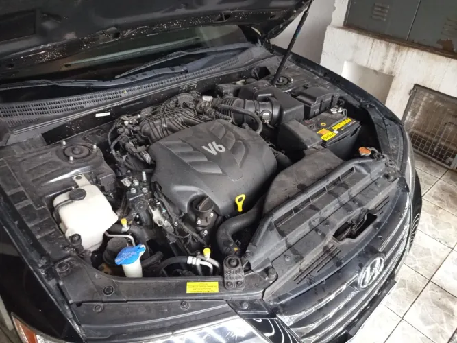 Hyundai Azera GLS 3.3 V6 24V 4P Aut. 2011