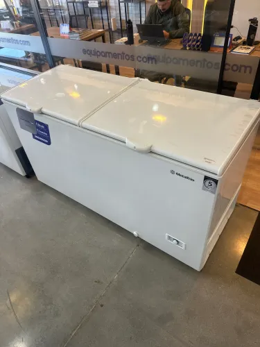 Freezer horizontal 2 tampas inverter 543L metalfrio