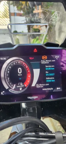 Tiger 900 25 com 3600 km, zera