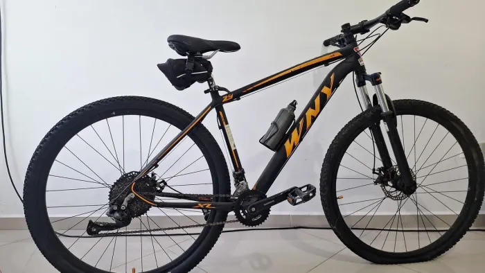 BICICLETA WNY aro 29 quadro 19. 