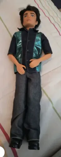 Boneco My scene