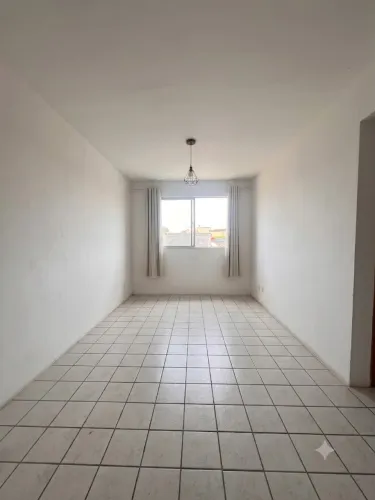 ALUGO APARTAMENTO