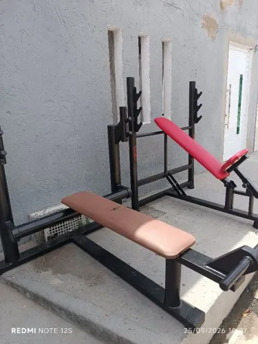 Aparelho de musculação