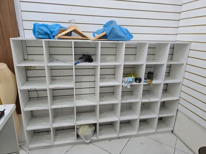 Vendo Organizador de Roupa