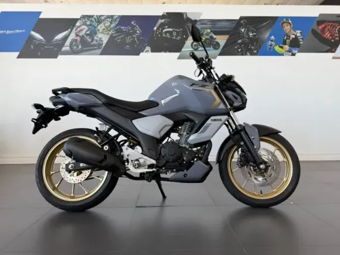 FZ15 CONNECTED