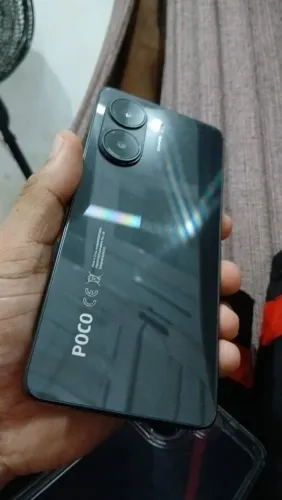 Poco X7 pro 12RAM - 512GB / R$2000,00 aceito troca em moto Edge 50 ou 60 pro