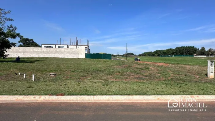 Terreno à venda no Condomínio Reserva Itanhangá em Indaiatuba-SP!