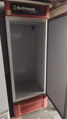 Visa Cooler Cerveja 600l Porta Sólida, Vcc600s Bar 220v - Refrimate