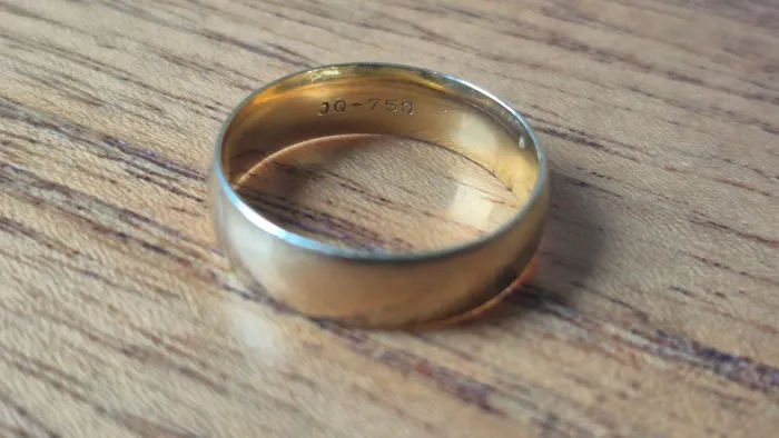 ? ALIANÇA DE OURO 18K - 750 | TAMANHO 16