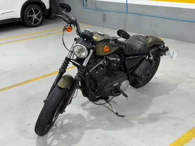 Harley-Davidson XL 883n Iron 2016