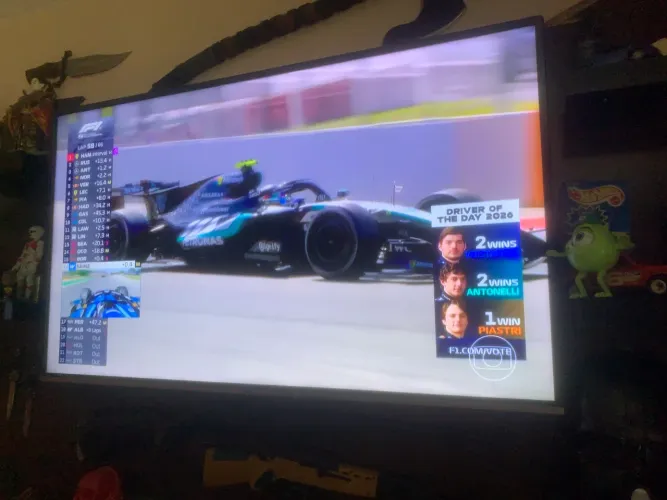 Smart TV Philco,de 49 polegadas, com tela 4k