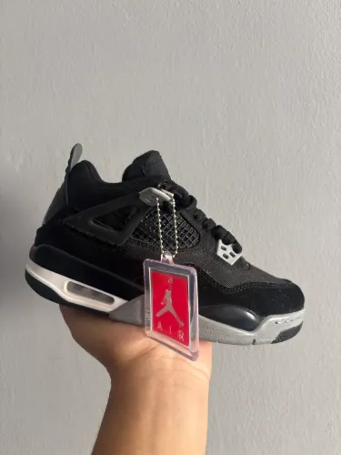 Jordan 4 N34