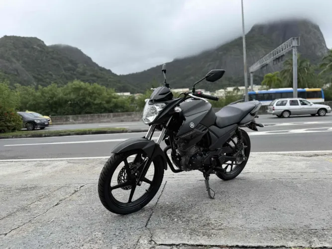 Yamaha Ys 150 fazer sed 2024