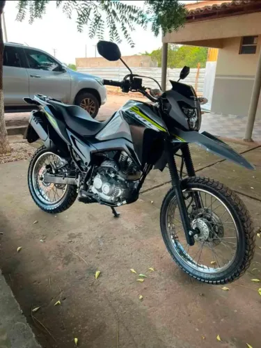 BROS 160- ANO 2024