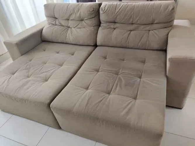 Sofá 2 lugares retrátil reclinável usado 