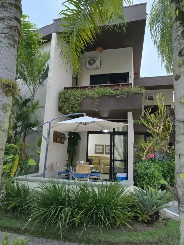 Casa para venda possui 140 metros quadrados com 4 quartos