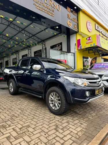 Mitsubishi L200 Triton Sport HPE-S 2.4 CD Dies. AUT 2019