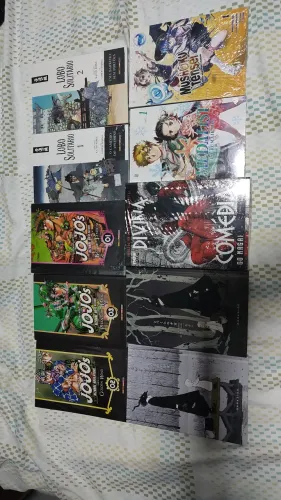 Mangás desapego 25 reais cada
