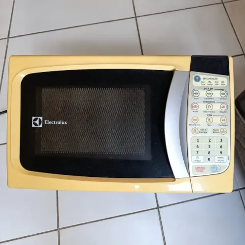 MICRO-ONDAS ELECTROLUX ? COM DEFEITO