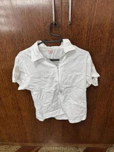 camiseta feminina jomaheri jeans branca g