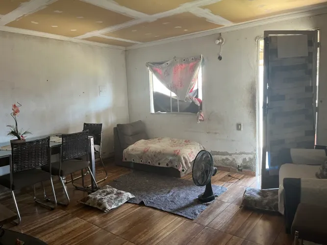 Casa em Jesuítas 3 quartos VENDO/TROCO