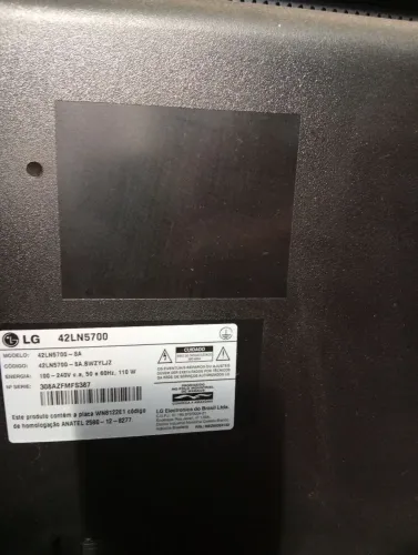 Vendo Smartv Full HD LG42LN5700 (quebrada - para recondicionar)
