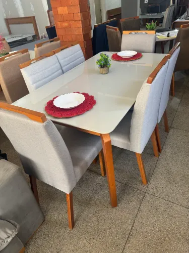 Mesa 6 cadeiras madeira maciça tampo de vidro