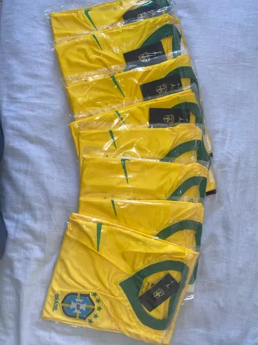 Camisas da seleção brasileira em 3D