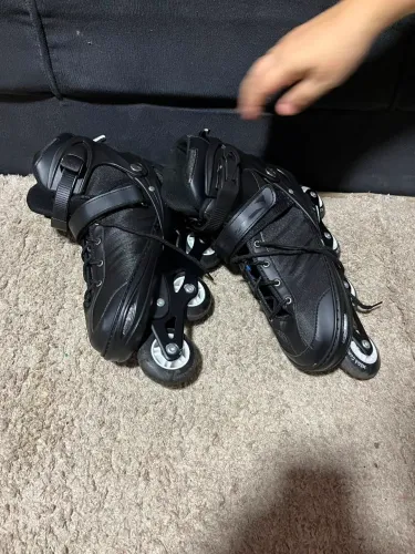 Patins ? a venda