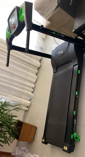 Esteira Dream Fitness Concept 2.5 Estado de nova *Deve ser retirado em Ivoti*